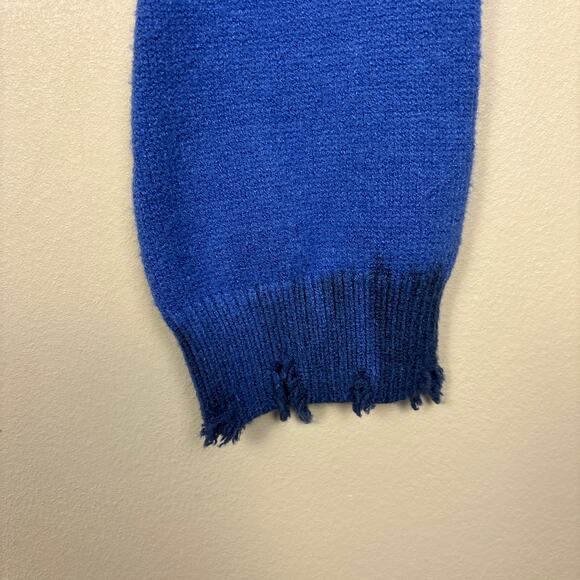 SUPERDOWN Womens Narelle Crop Sweater Size Large Blue Tie Dye Distressed Knit‎ - Picture 8 of 13